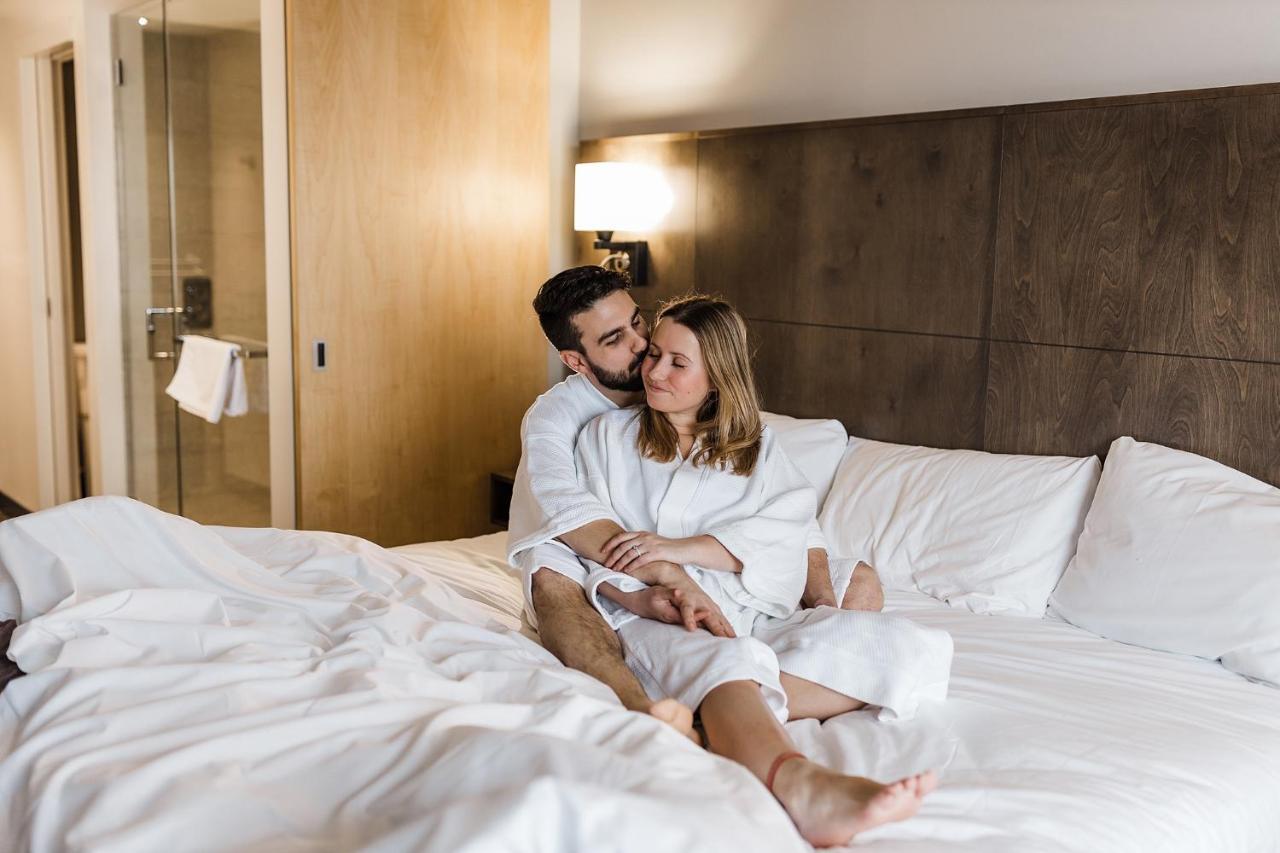 Hotel & Suites Normandin Levis Bagian luar foto