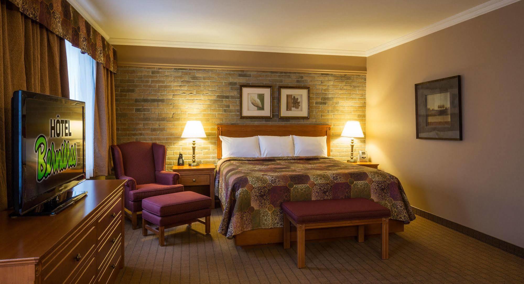 Hotel & Suites Normandin Levis Bagian luar foto